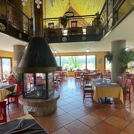 Fd Lorichella Hotel Lorica Bagian luar foto